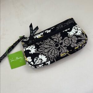 NWT Vera Bradley BAROQUE  Quilted Clutch WRISTLET